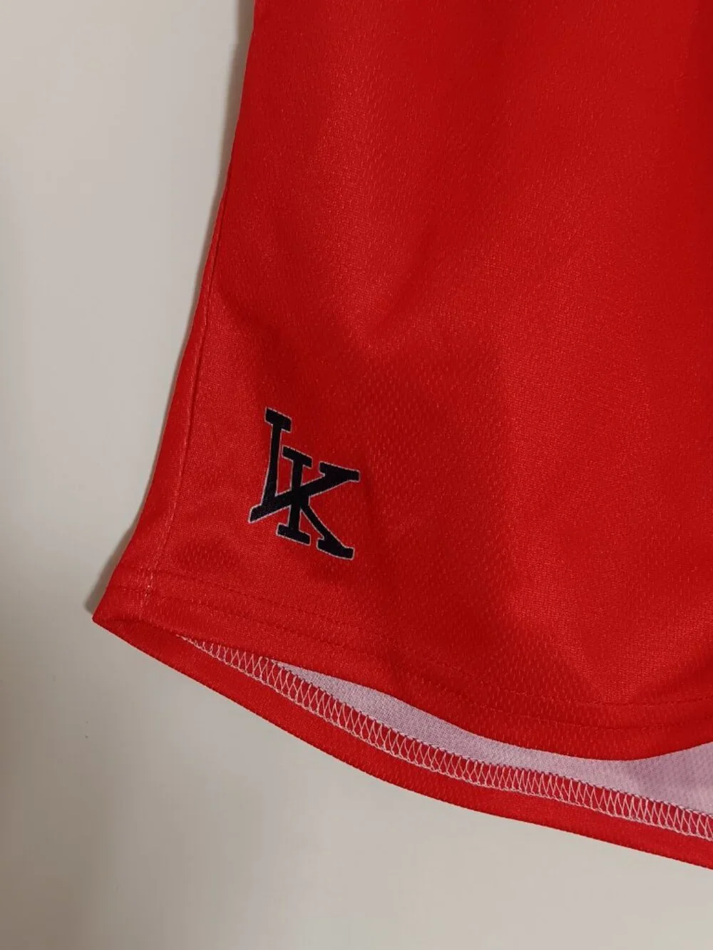 Invicta Kuru Anime Gym Shorts Mens Medium Red Itachi Naruto Graphic Athletic